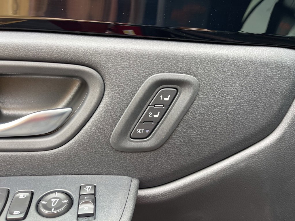 New 2025 Honda Pilot TrailSport image 16