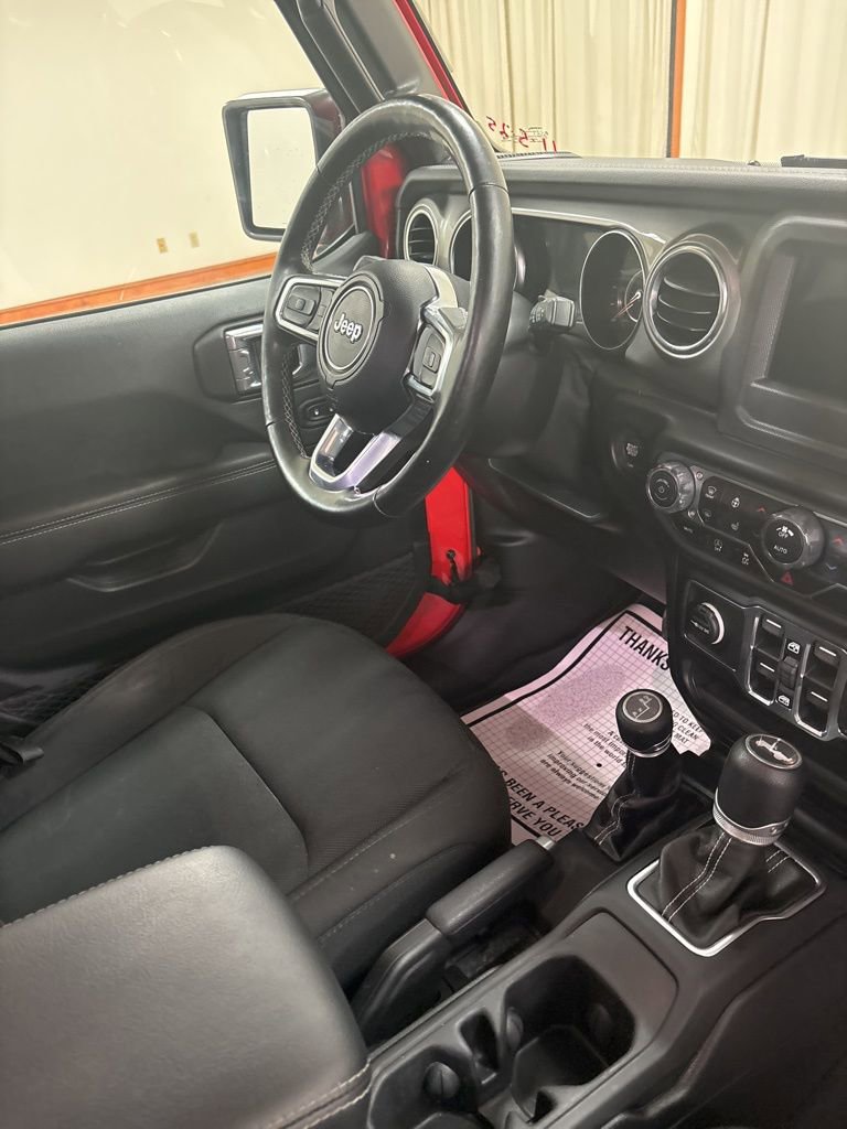 Used 2021 Jeep Wrangler Unlimited Sahara w/ LED Lighting Group image 30