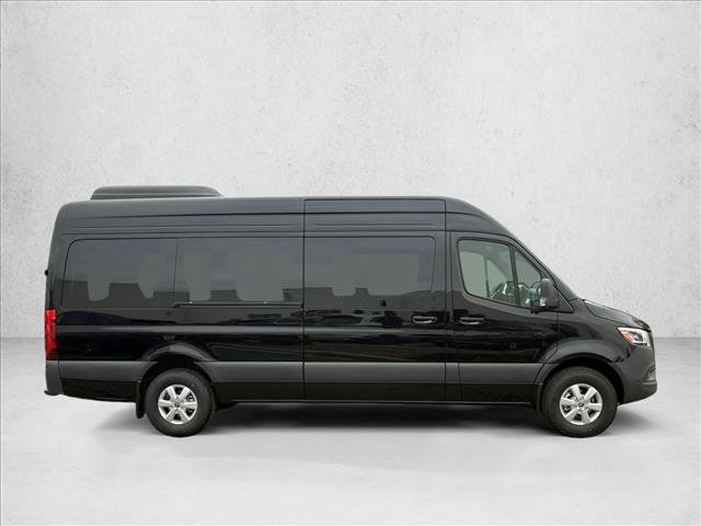 Used 2026 Mercedes-Benz Sprinter 2500 image 4