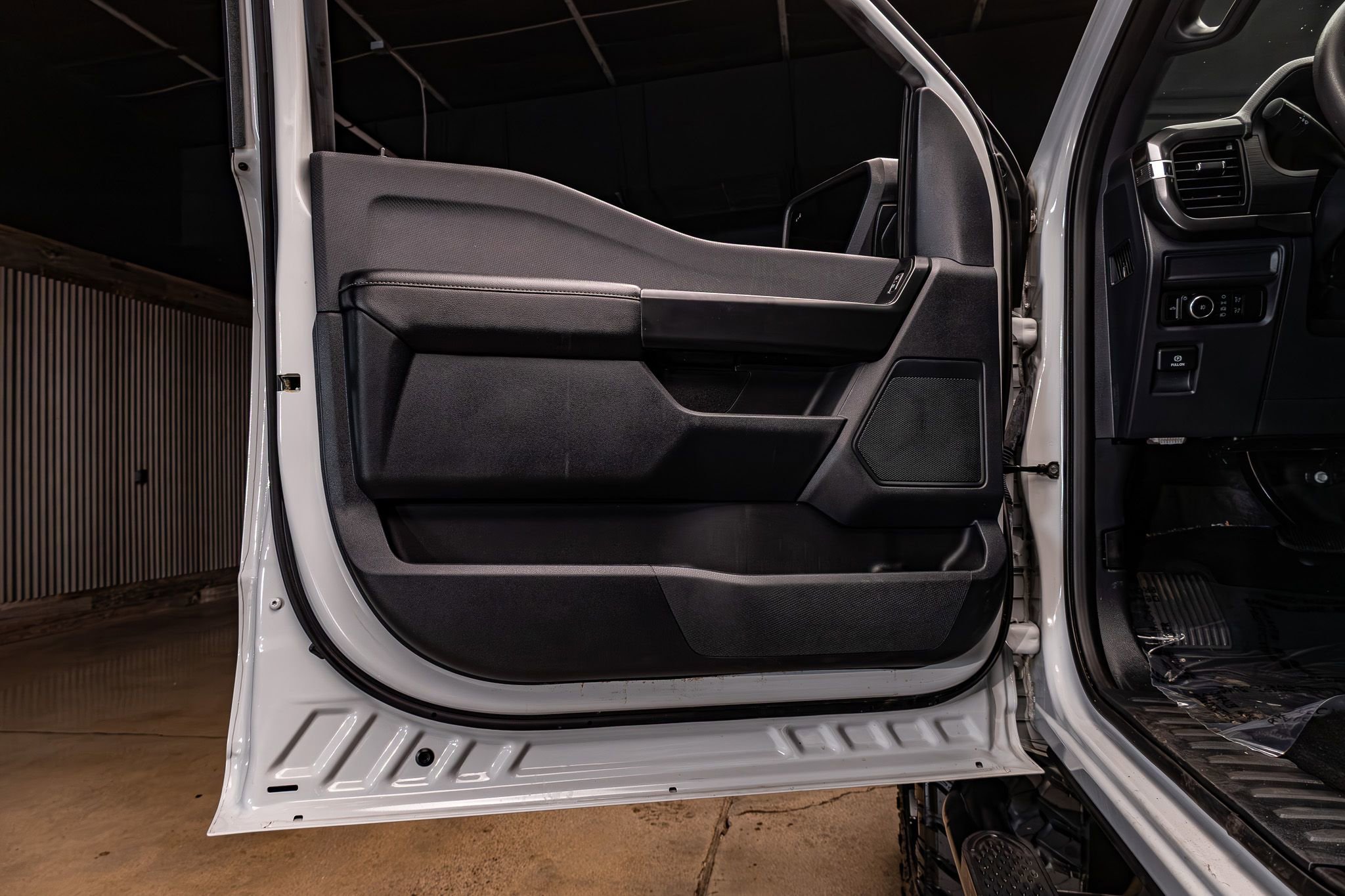 Used 2024 Ford F150 STX AWD/4WD image 30