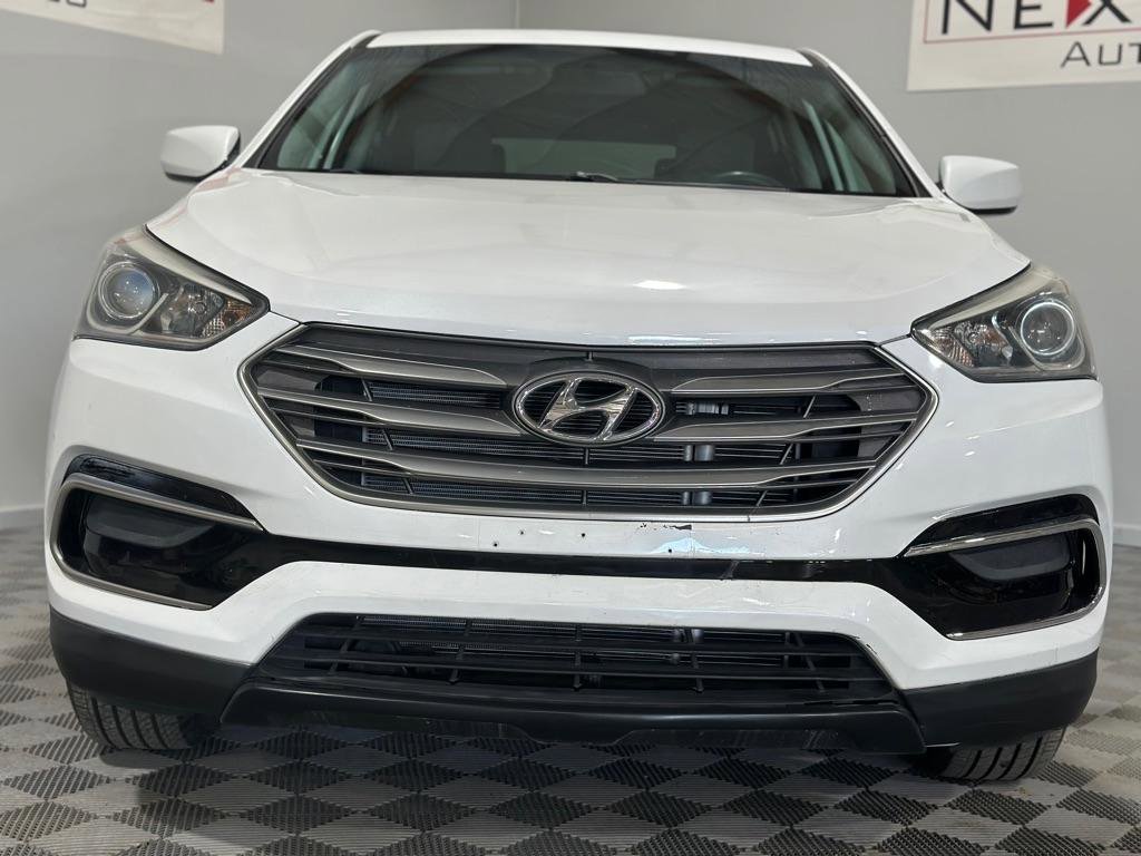 Used 2017 Hyundai Santa Fe Sport AWD/4WD image 3