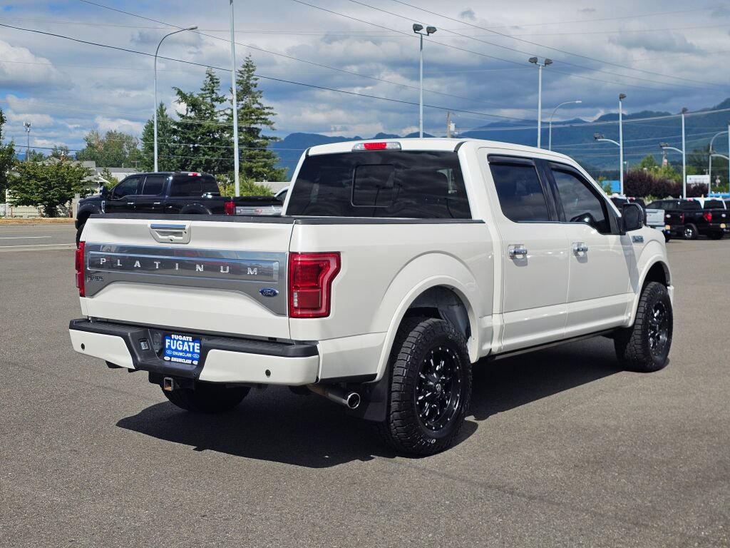 Used 2016 Ford F150 Platinum w/ Equipment Group 701A Luxury AWD/4WD image 4