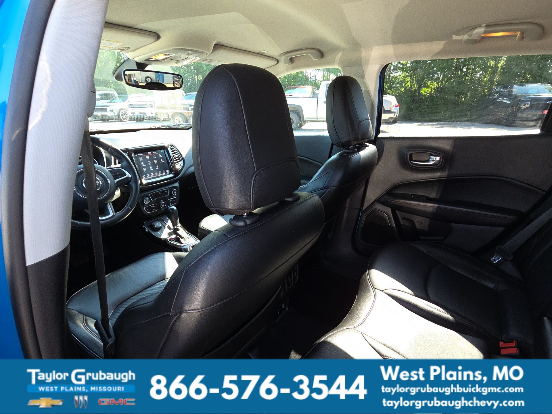 Used 2019 Jeep Compass Limited AWD/4WD image 27