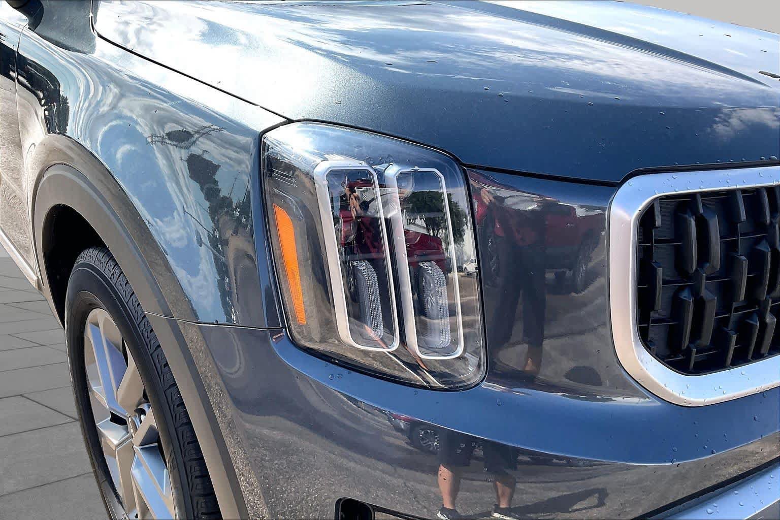 Used 2024 Kia Telluride LX FWD image 26