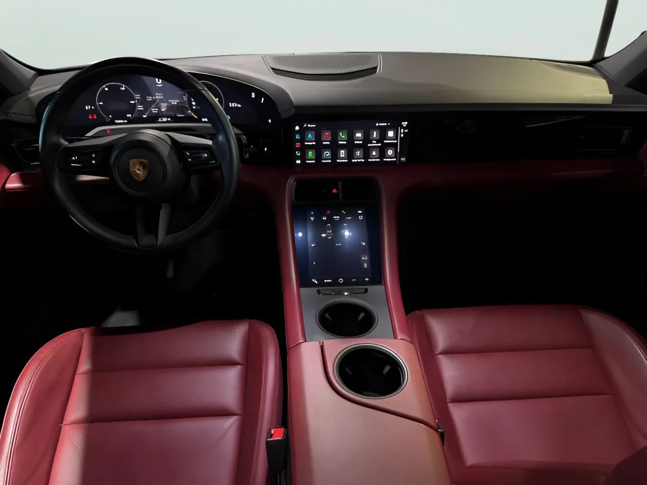 Used 2022 Porsche Taycan RWD image 28