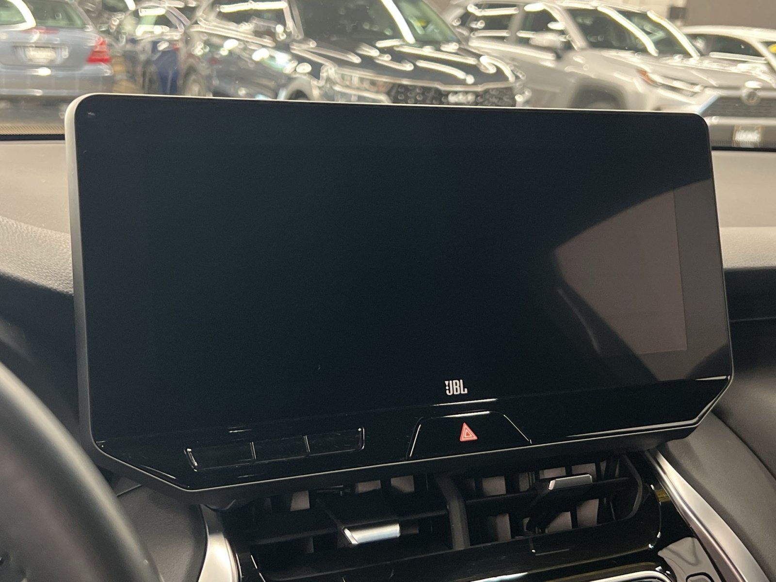 Used 2023 Toyota Venza Limited AWD/4WD image 15