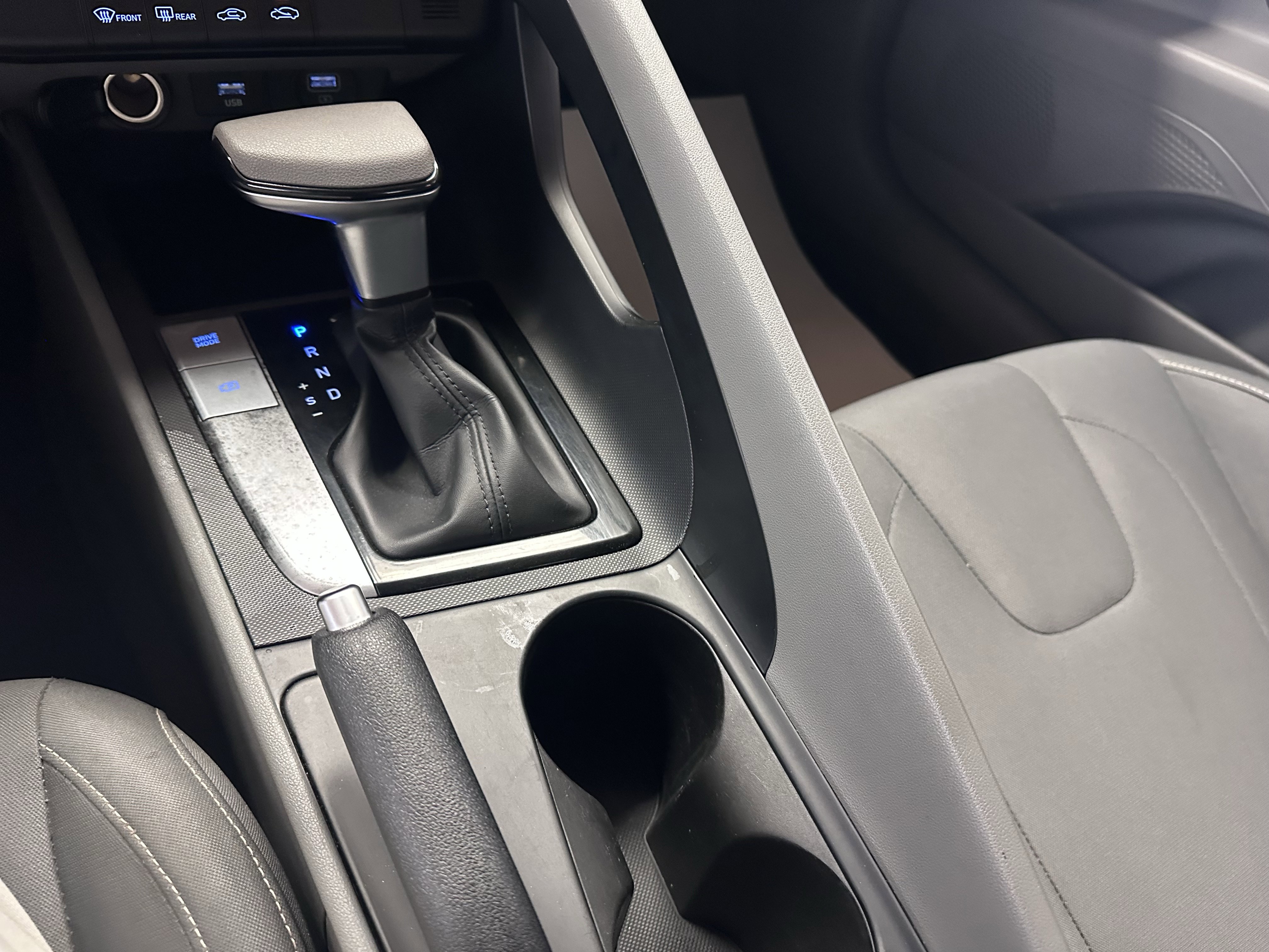 Used 2021 Hyundai Elantra SEL image 49