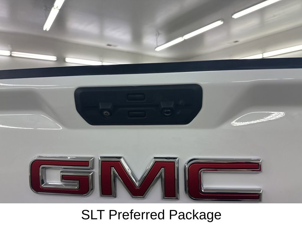 Used 2022 GMC Sierra 1500 SLT w/ SLT Premium Plus Package image 16