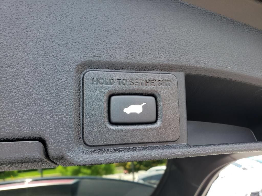 Certified 2023 Acura RDX AWD w/ Advance Package image 9