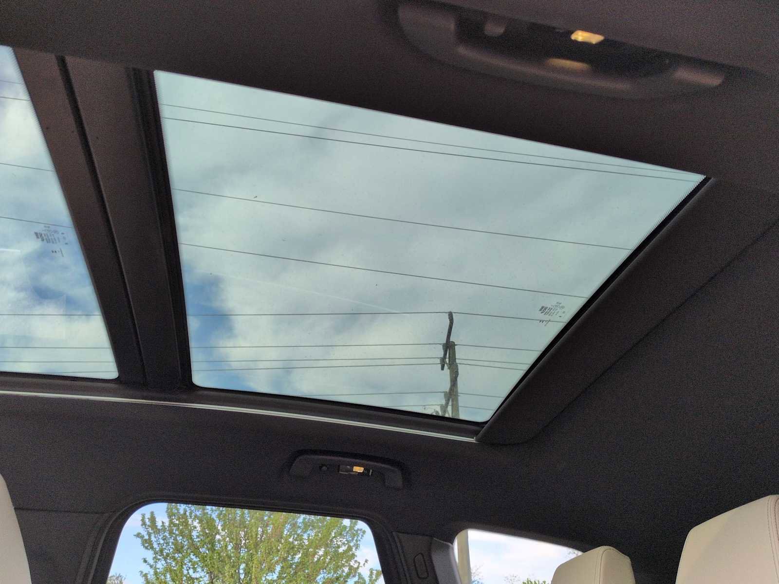 Certified 2023 BMW X1 xDrive28i w/ Premium Package image 23