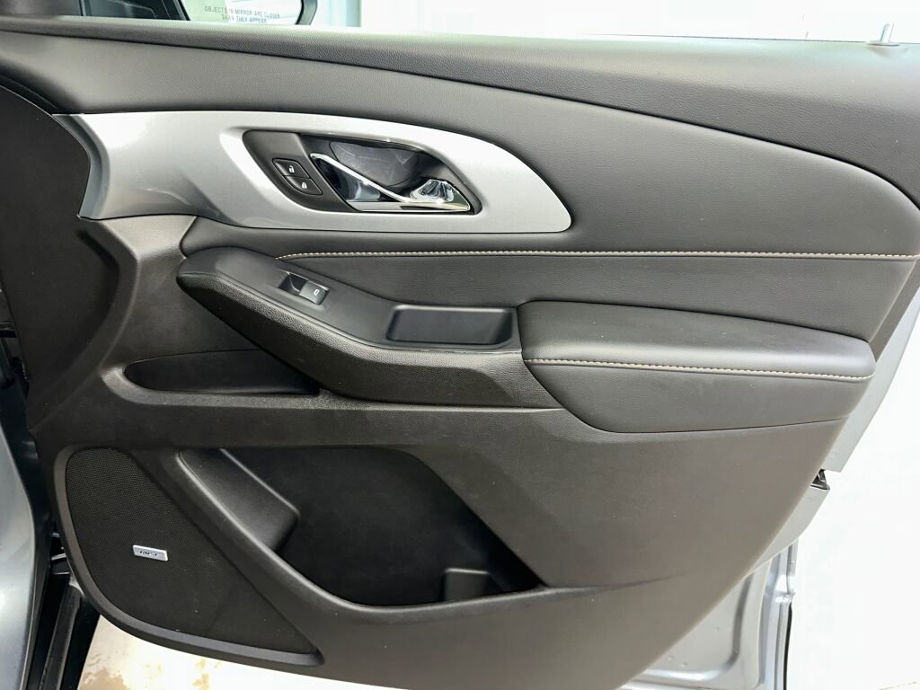 Certified 2021 Chevrolet Traverse LT w/ LT Premium Package image 34