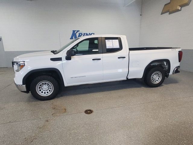 Used 2020 GMC Sierra 1500 4x4 Double Cab w/ Fleet Convenience Package image 2