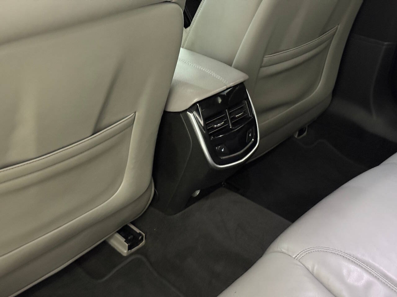 Used 2017 Cadillac XTS Luxury w/ Driver Awareness Package FWD image 50
