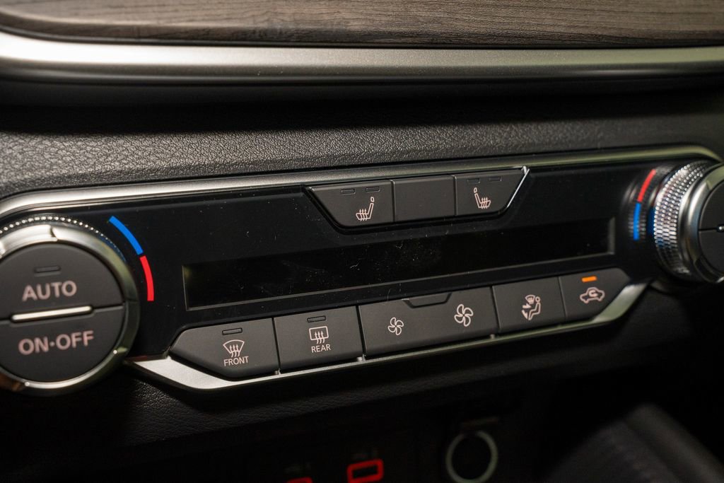 New 2025 Nissan Altima 2.5 SV w/ SV Premium Package image 10