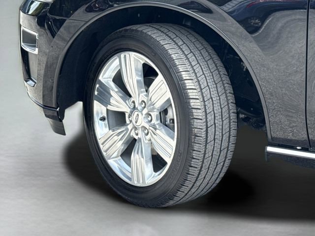 Used 2024 Ford Expedition Platinum AWD/4WD image 48