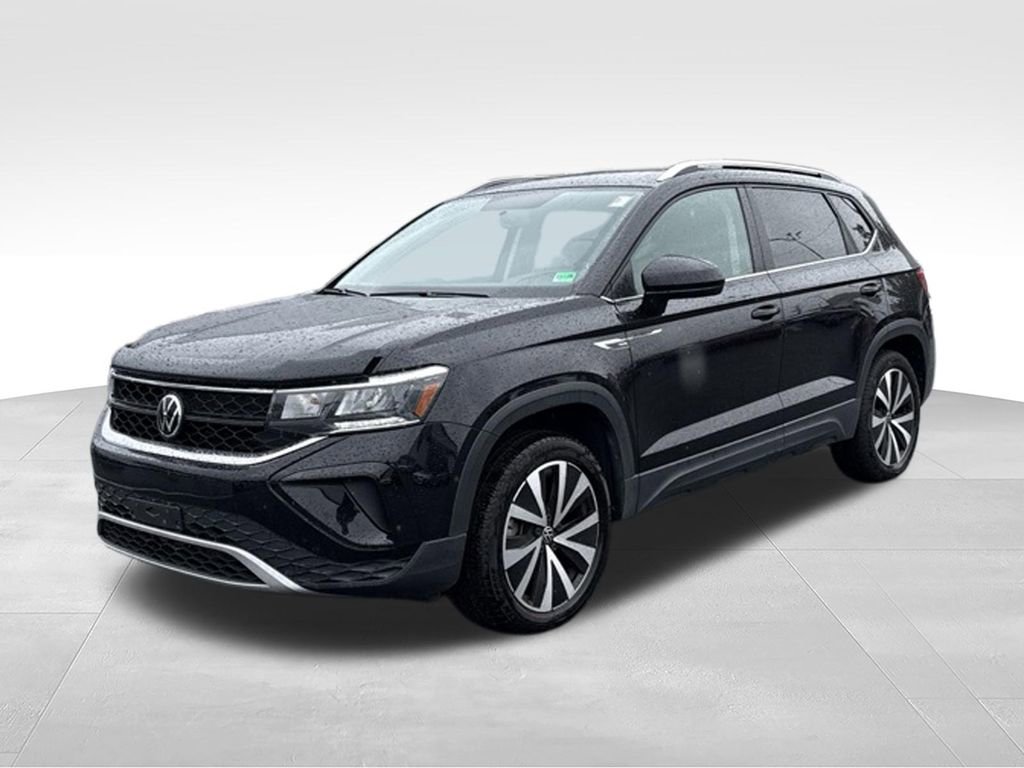 Used 2022 Volkswagen Taos SE