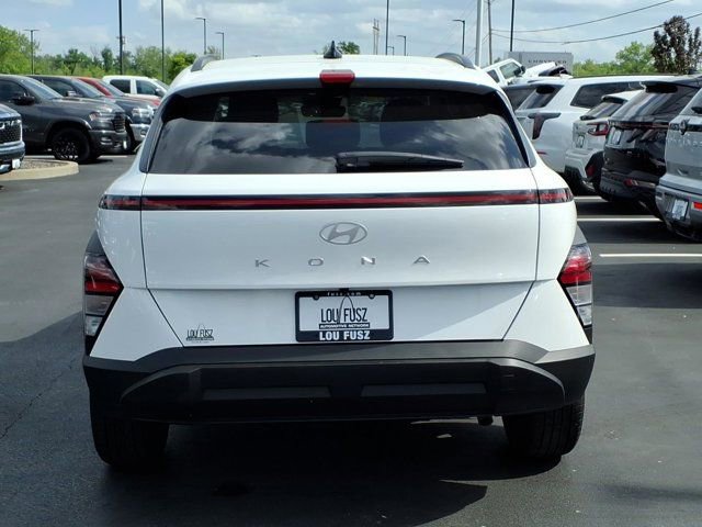 Used 2025 Hyundai Kona SEL FWD image 30