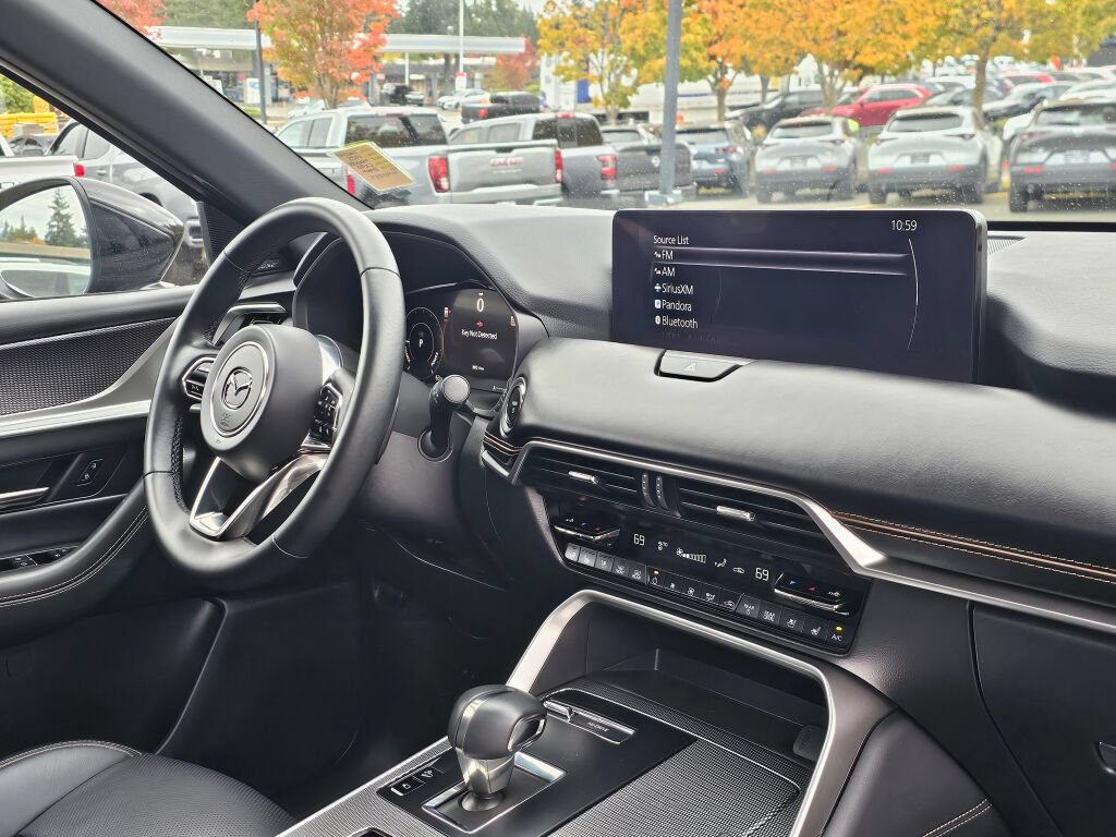 Certified 2025 MAZDA CX-90 Plug-In Hybrid w/ Premium Plus AWD/4WD image 34