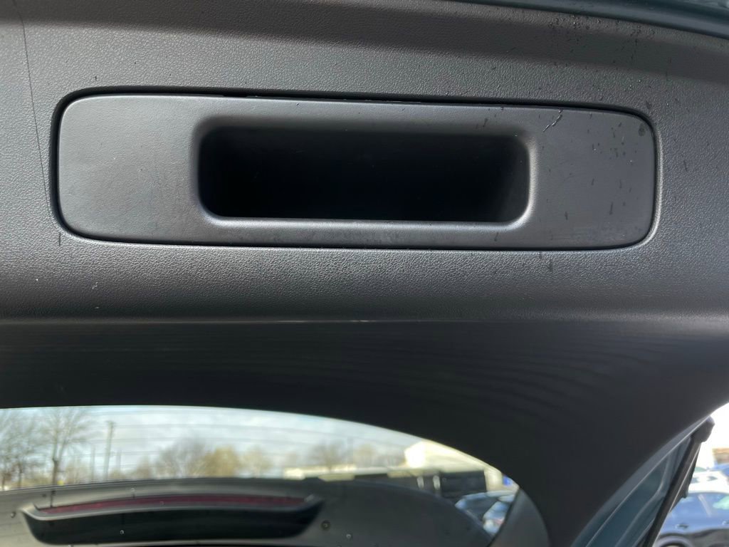 Certified 2025 Honda HR-V Sport image 41