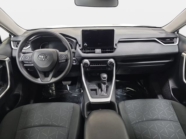 Certified 2024 Toyota RAV4 XLE FWD image 9