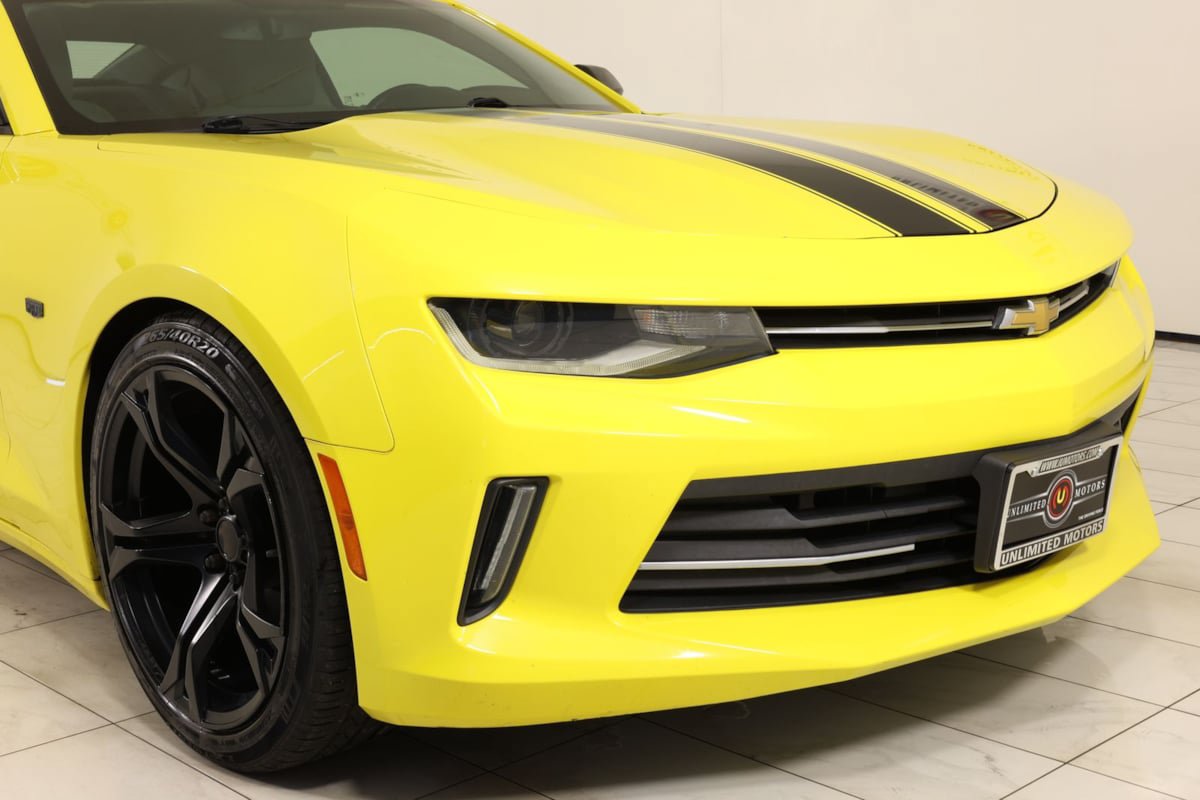 Used 2017 Chevrolet Camaro LT w/ RS Package RWD image 28