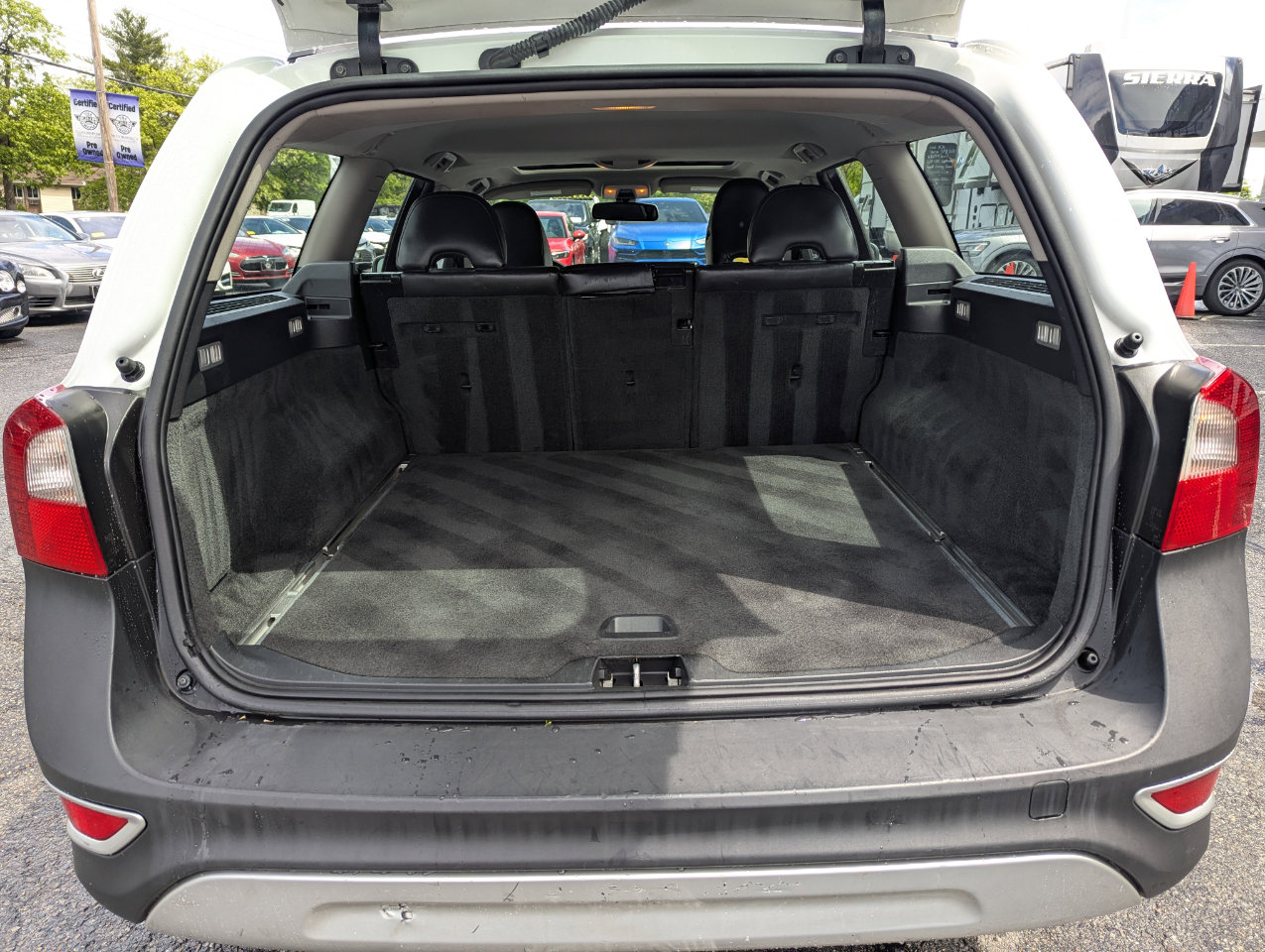 Used 2010 Volvo XC70 3.2 image 48