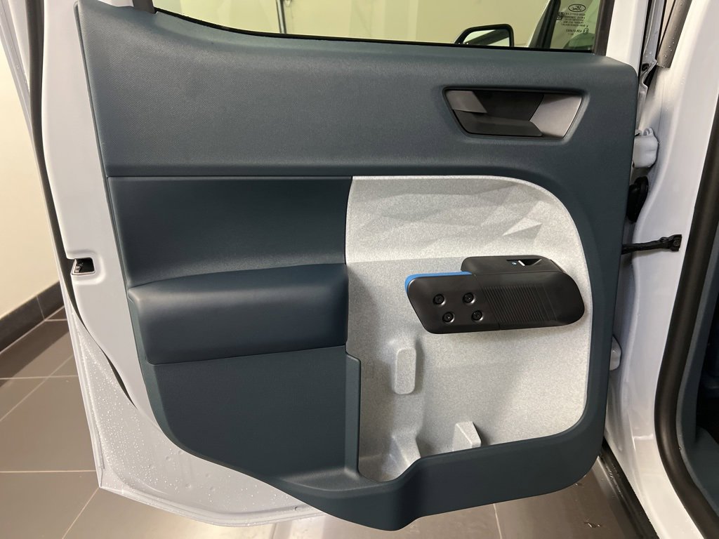 New 2025 Ford Maverick XLT w/ Equipment Group 301A image 31