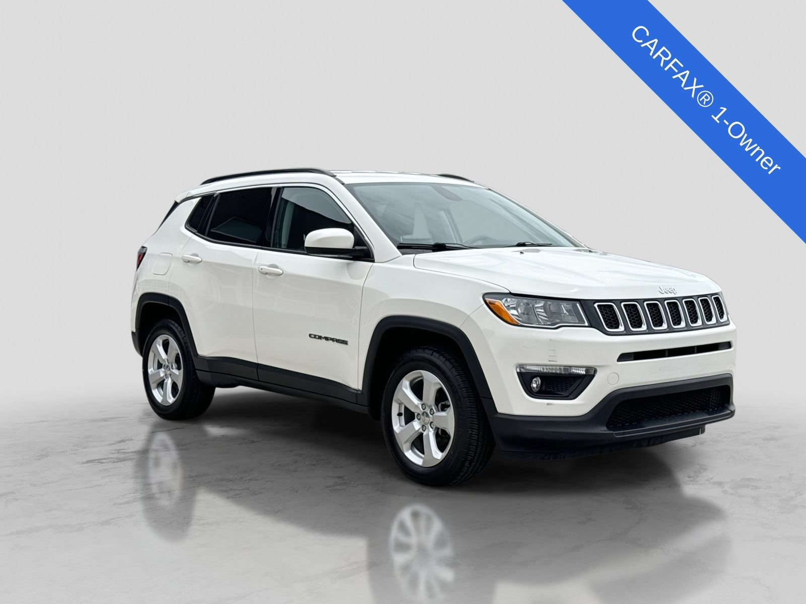 Used 2019 Jeep Compass Latitude w/ Cold Weather Group AWD/4WD image 10