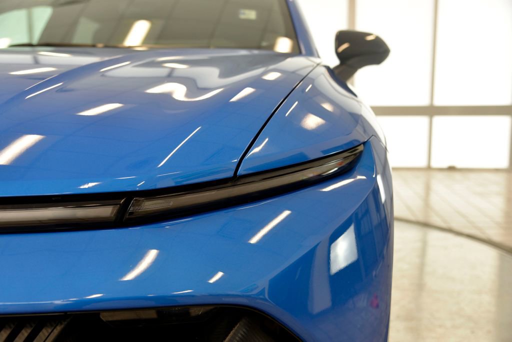 Certified 2025 Chevrolet Equinox EV RS w/ Convenience Package II image 11