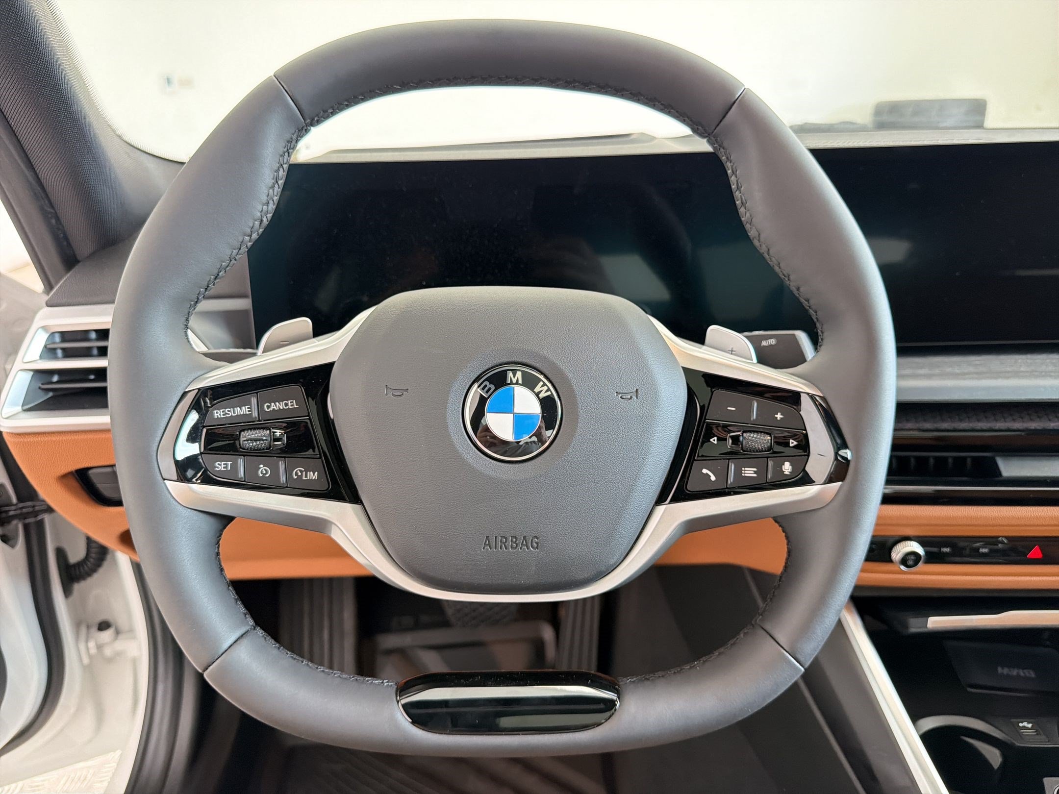 New 2026 BMW 330i xDrive Sedan w/ Premium Package AWD/4WD image 18