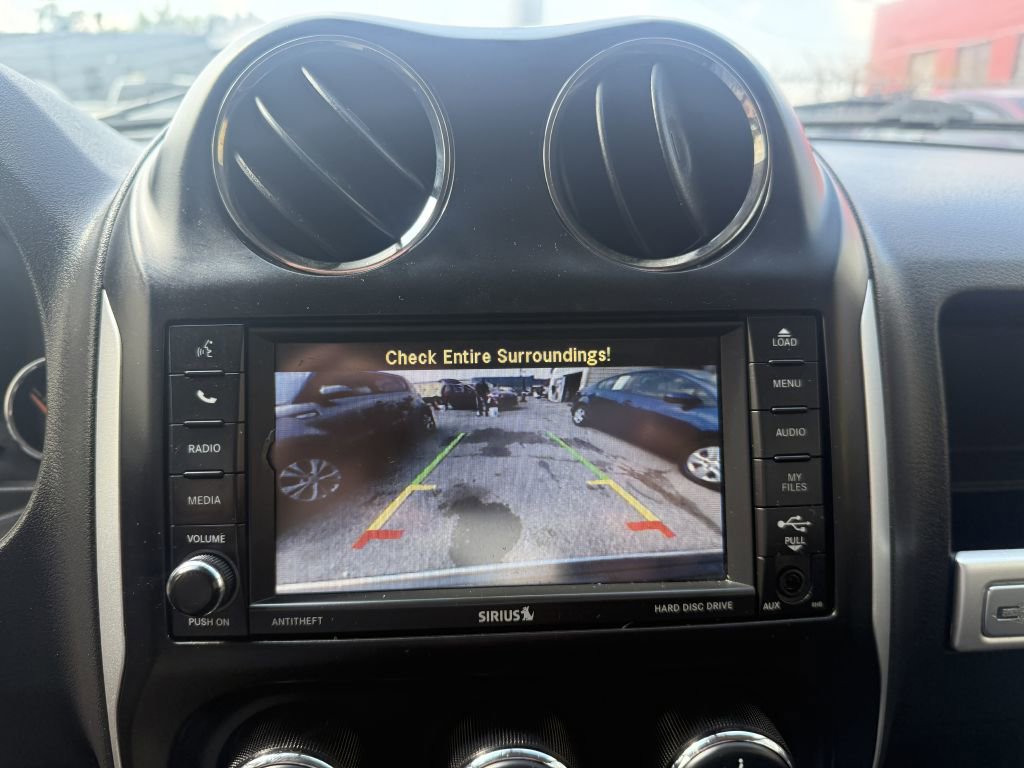 Used 2015 Jeep Compass High Altitude image 13