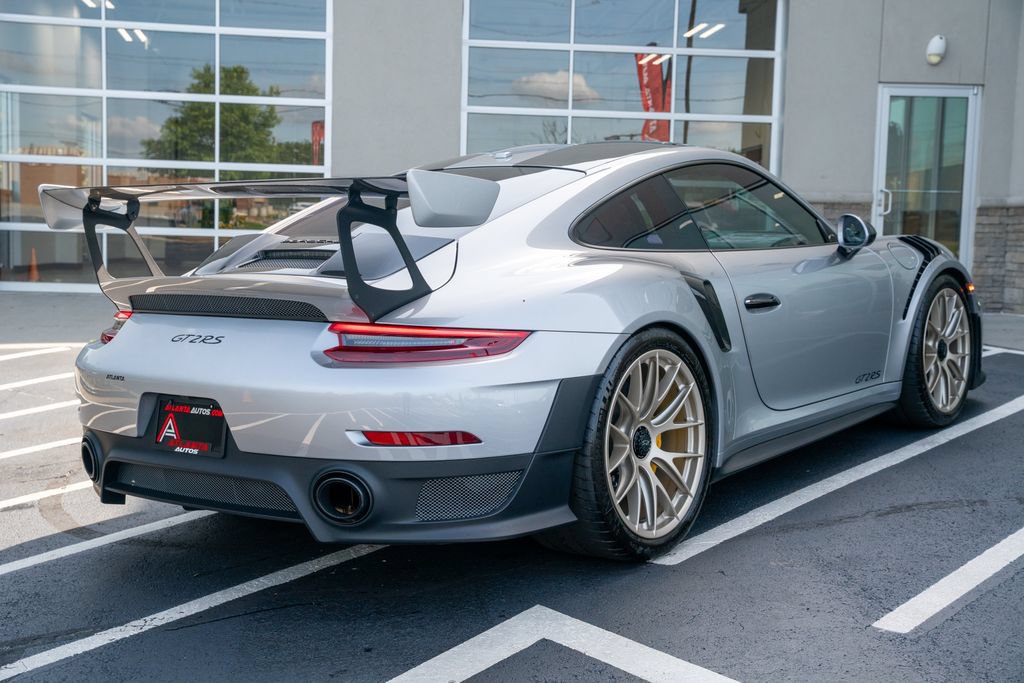 Used 2018 Porsche 911 GT2 RS RWD image 15