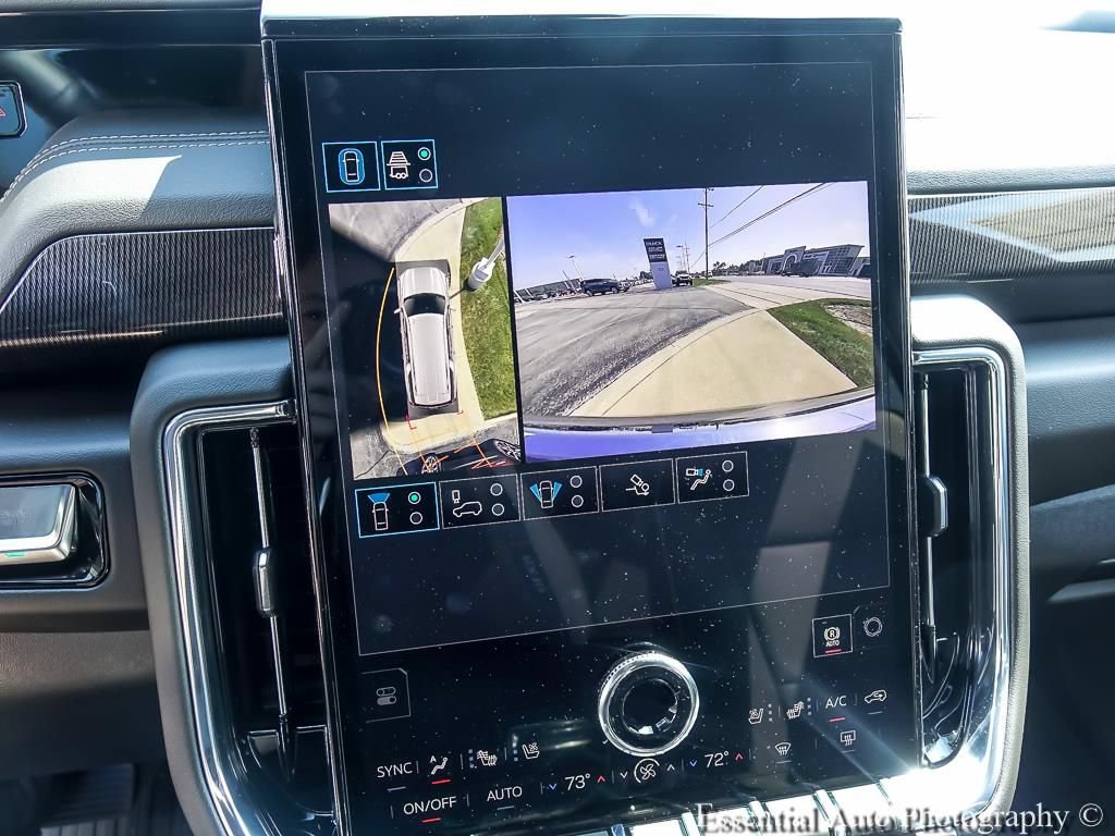 New 2026 GMC Yukon XL Elevation w/ Elevation Premium Package AWD/4WD image 21