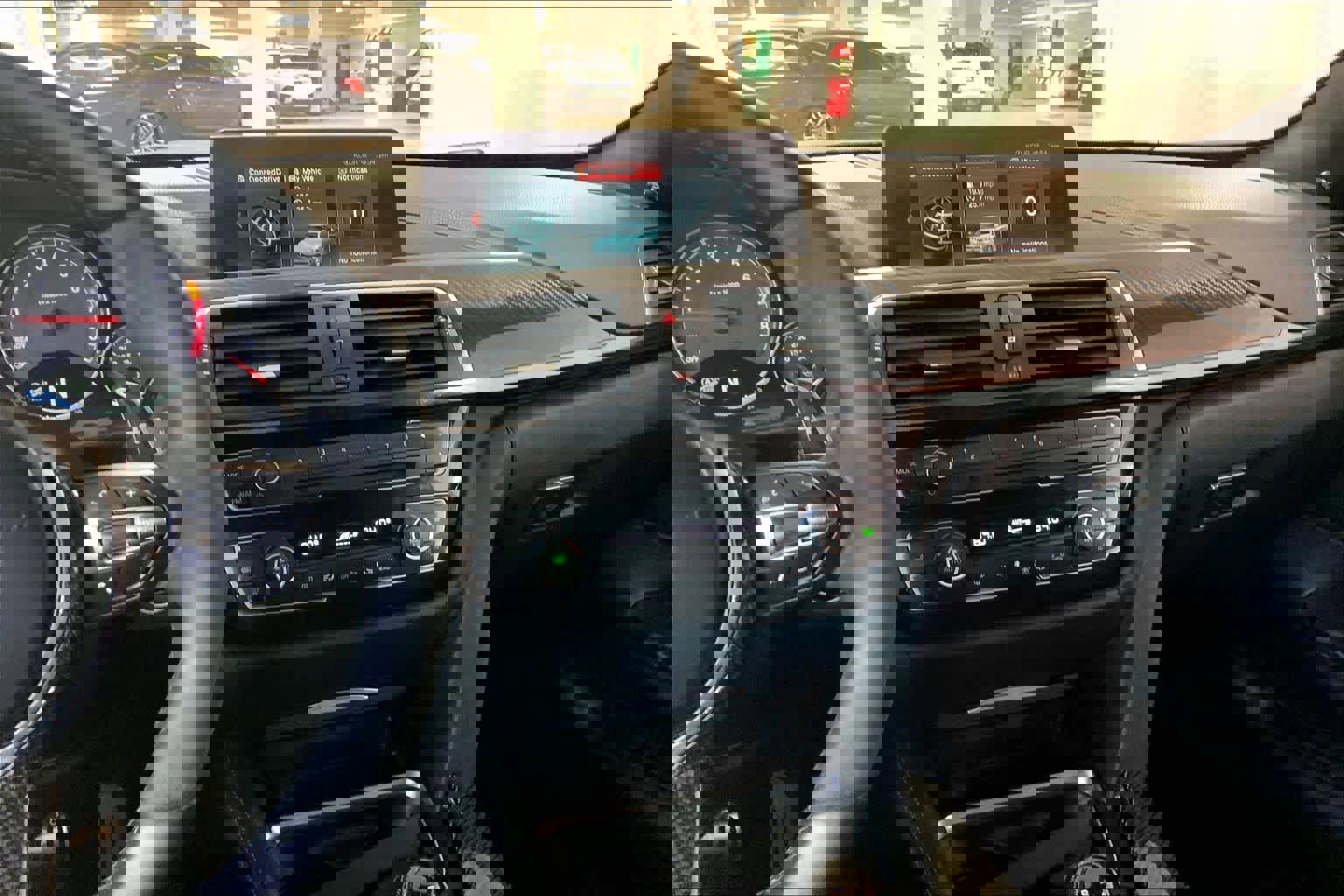 Used 2018 BMW M4 Coupe w/ Competition Package image 6