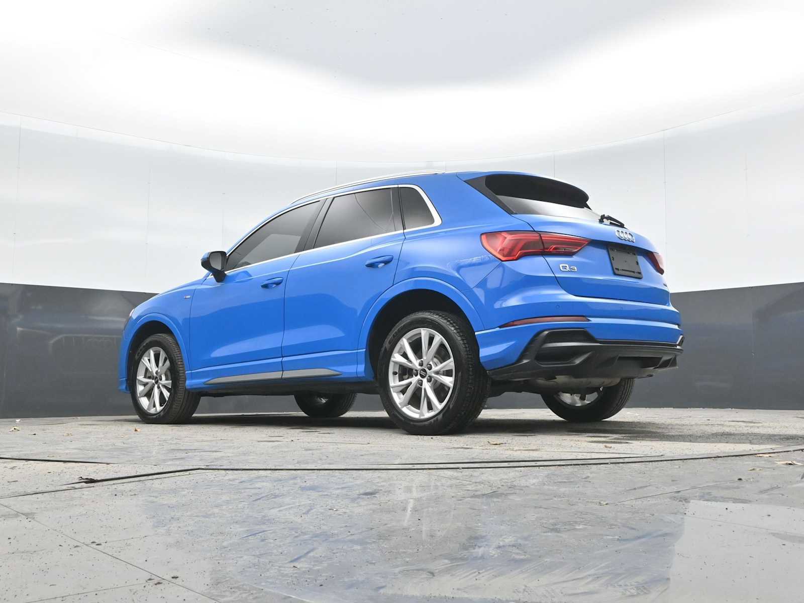 Used 2022 Audi Q3 2.0T Premium image 45