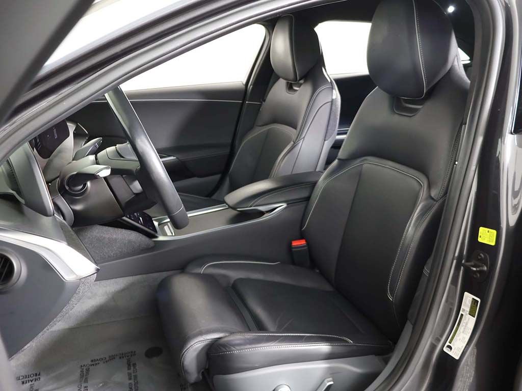 Used 2023 Lucid Air Touring AWD/4WD image 32
