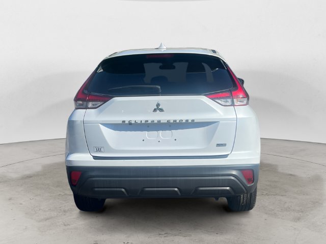 Used 2025 Mitsubishi Eclipse Cross LE AWD/4WD image 4