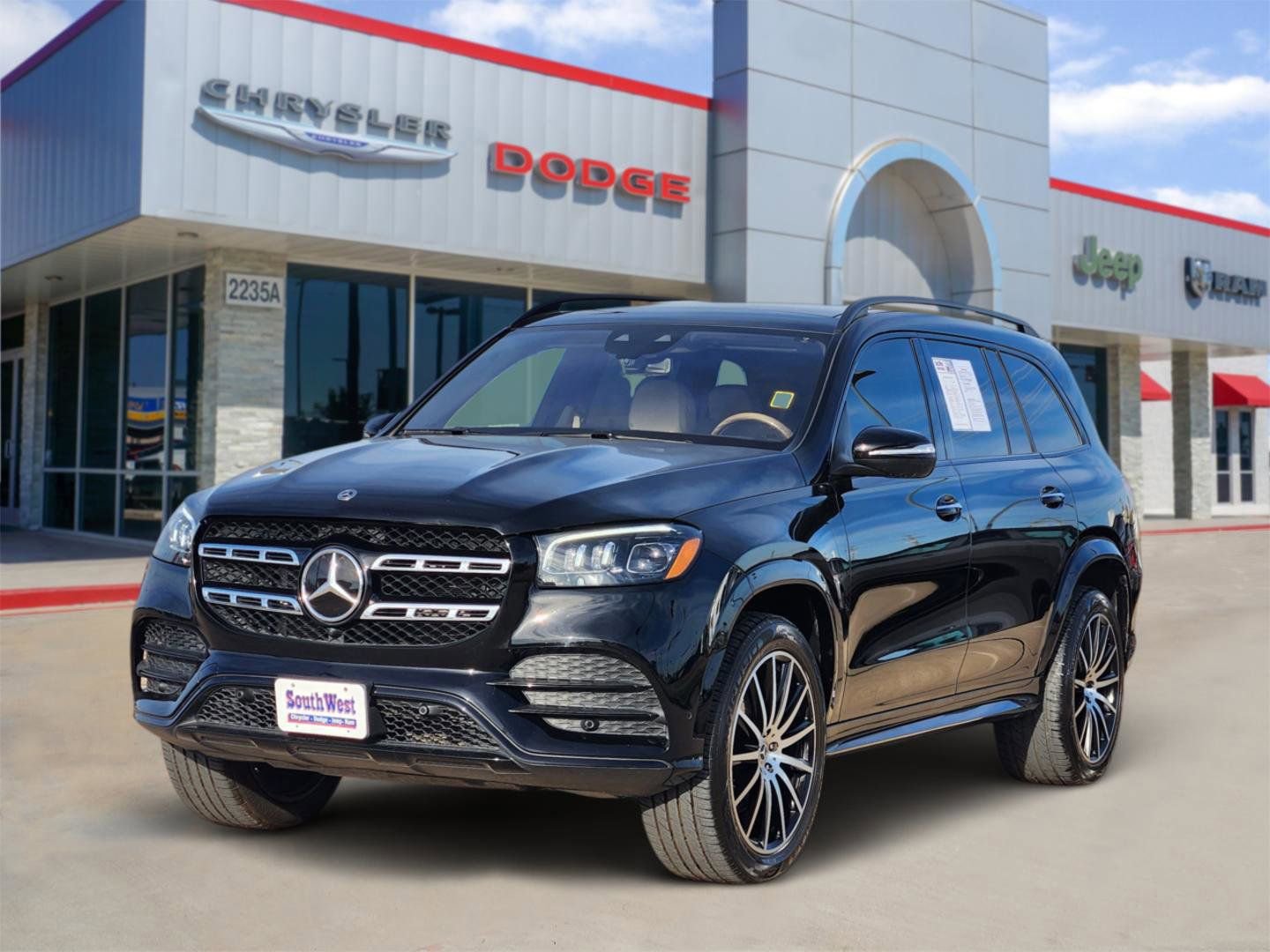 Used 2023 Mercedes-Benz GLS 450 GLS 450 image 2