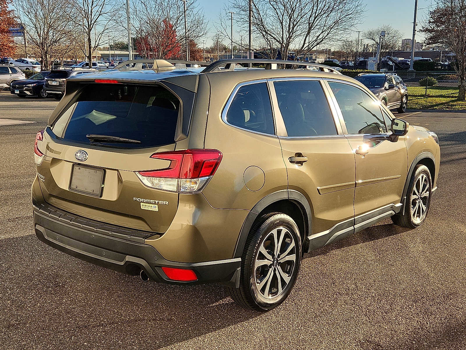 Used 2022 Subaru Forester Limited image 6