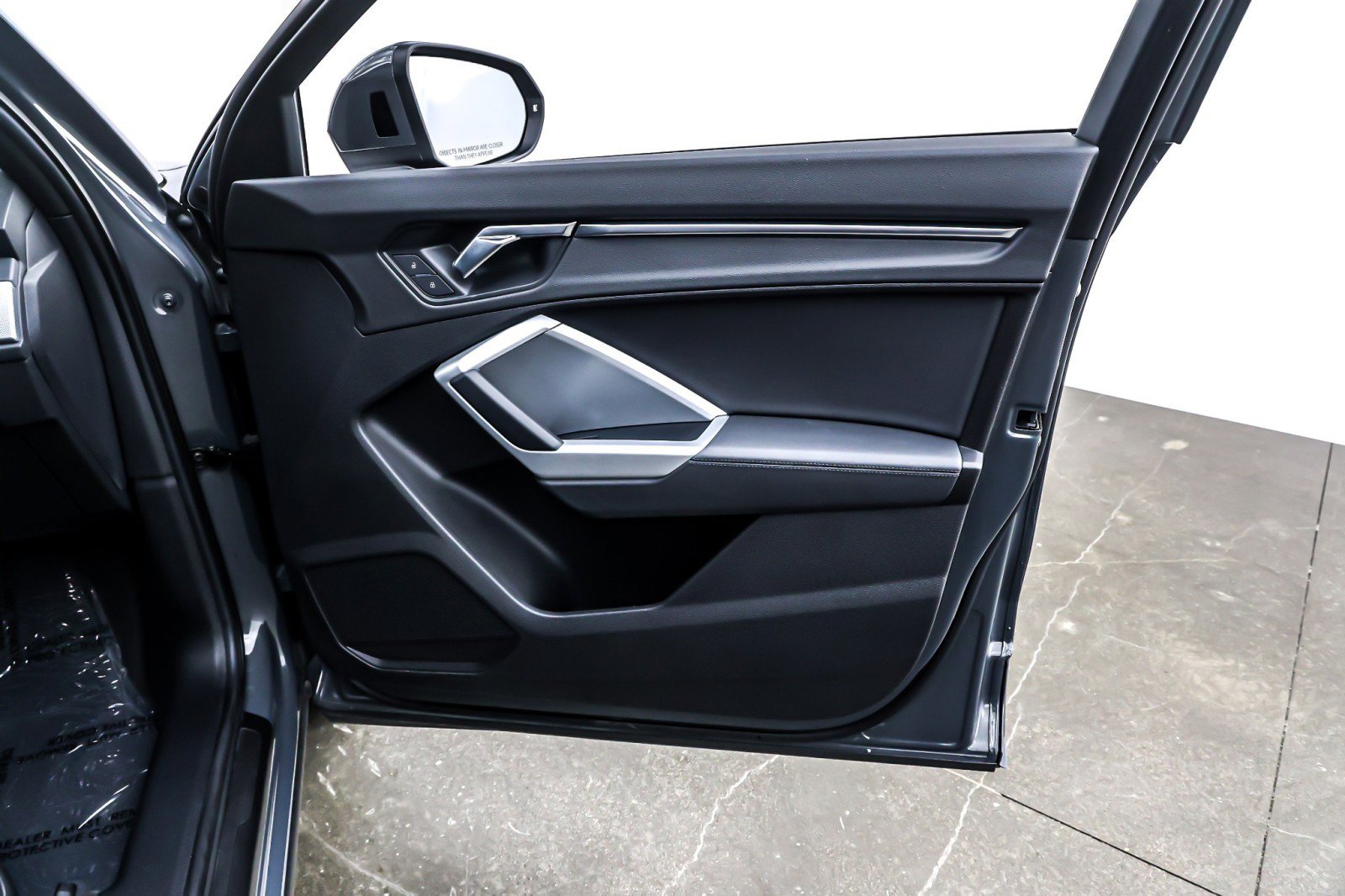 Used 2020 Audi Q3 2.0T Premium Plus w/ Premium Plus Package image 24