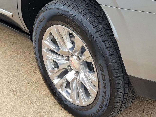 Used 2023 GMC Yukon Denali w/ LPO, Floor Liner Package image 9