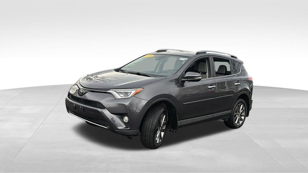 Used 2018 Toyota RAV4 Limited image 3