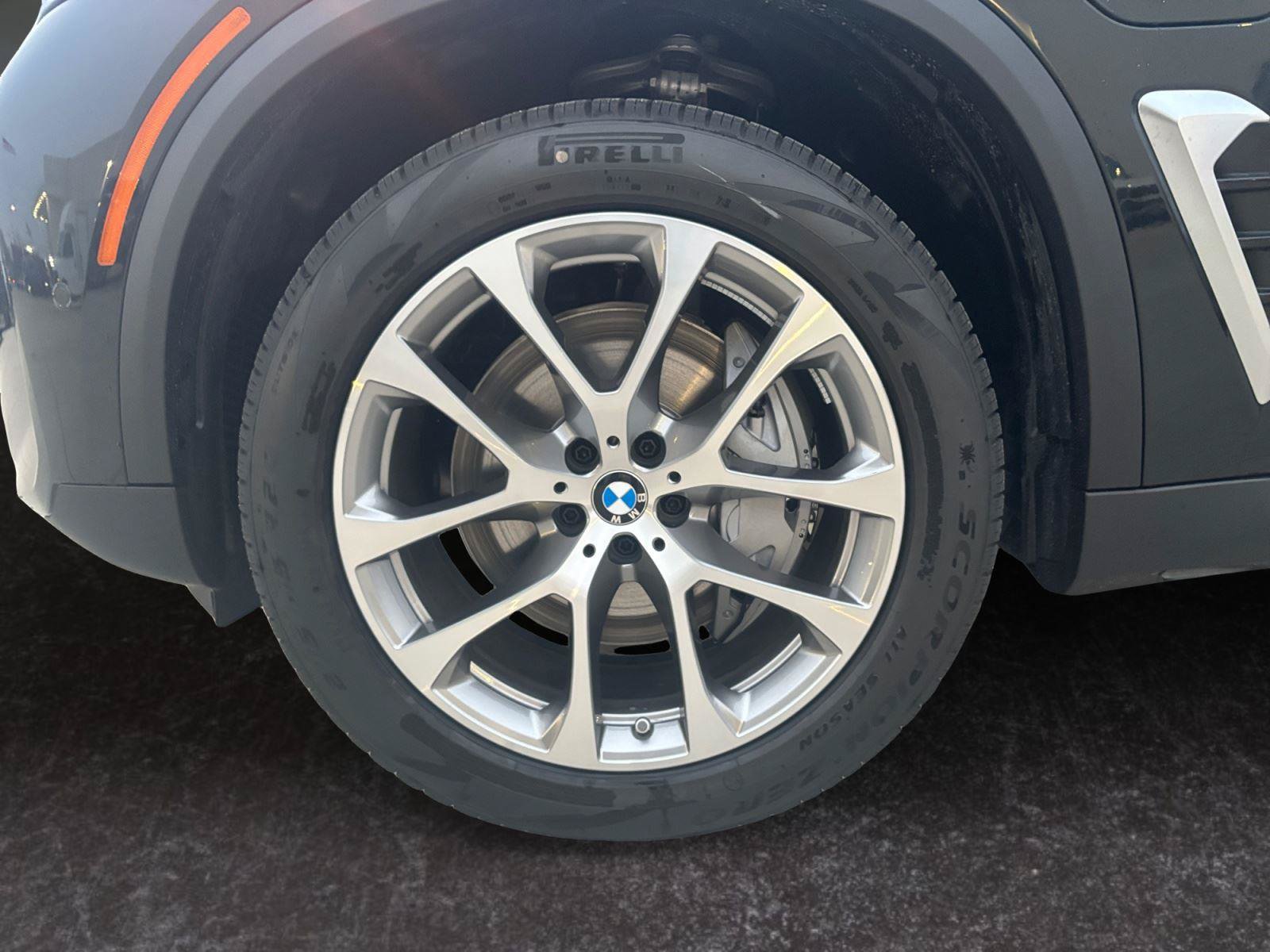 New 2026 BMW X5 xDrive50e w/ Climate Comfort Package AWD/4WD image 29