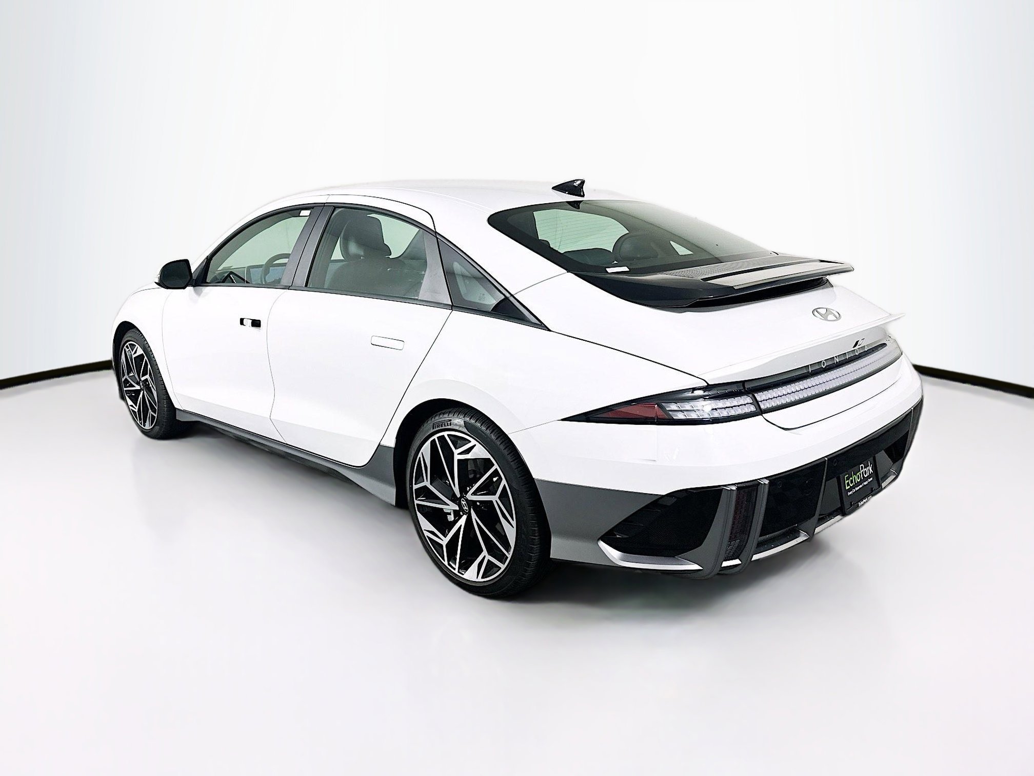Used 2024 Hyundai Ioniq 6 SEL RWD image 5