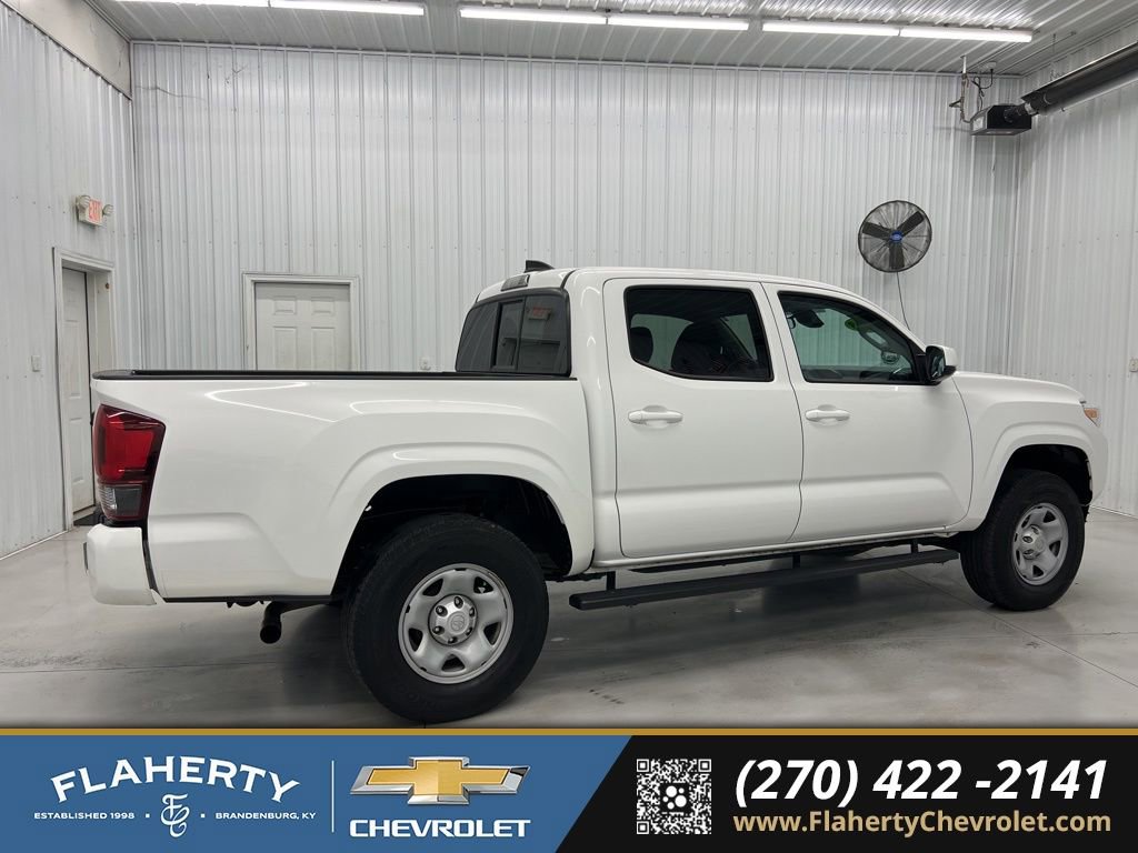 Used 2023 Toyota Tacoma SR image 2