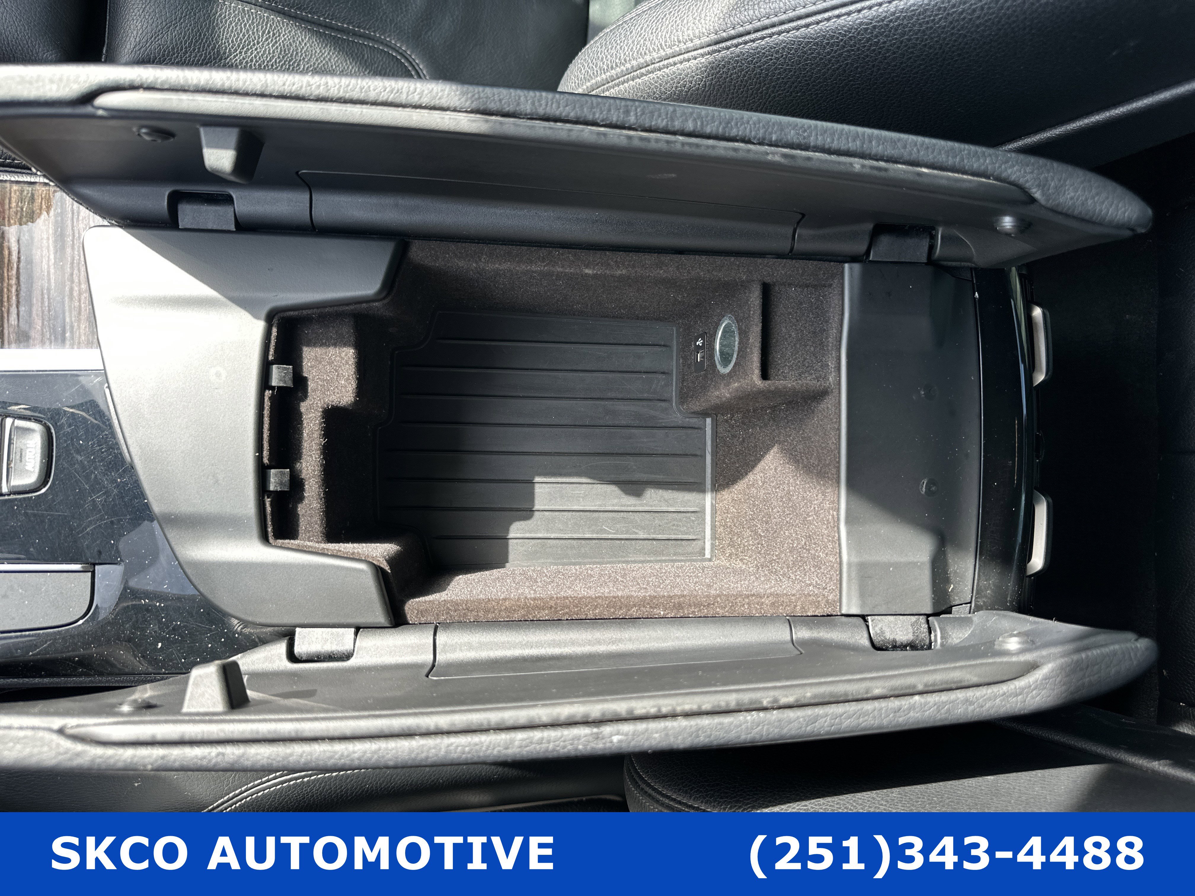 Used 2019 BMW 530i w/ Convenience Package RWD image 25