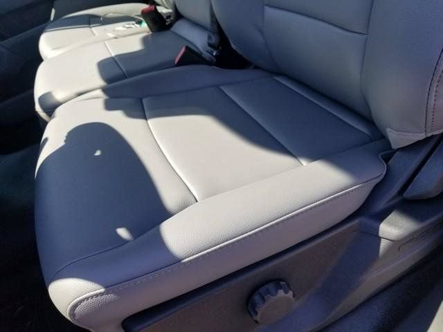 New 2026 Ford F550 4x4 Regular Cab Super Duty image 19