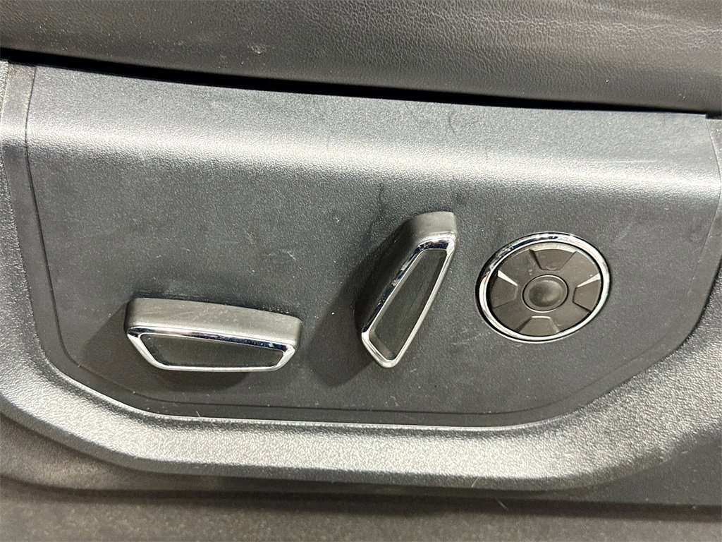 Used 2020 Ford F350 Platinum image 21