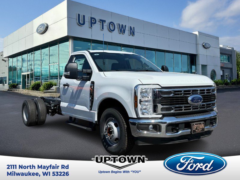 New 2026 Ford F350 XL w/ XL Chrome Package RWD image 1