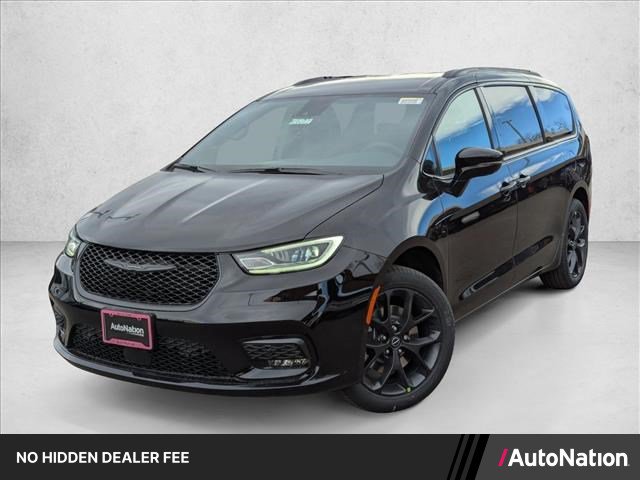 New 2026 Chrysler Pacifica Select w/ S Appearance Package AWD/4WD image 1